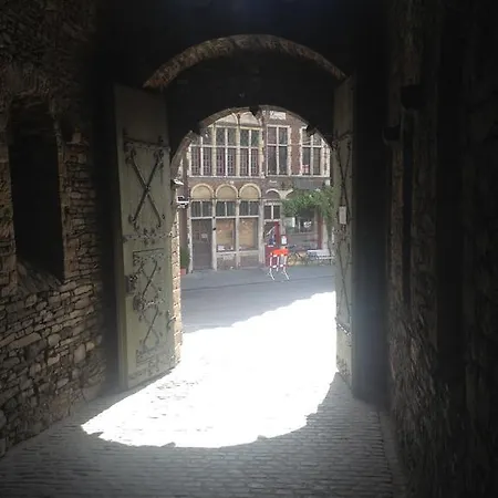 De Waterzooi Гент